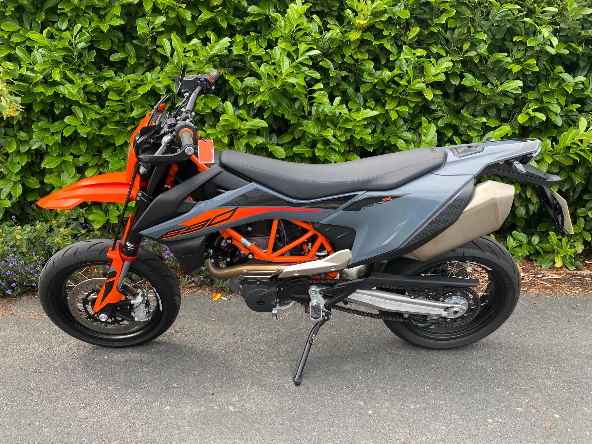 SOLD 2022 22 Reg KTM 690 SMC R